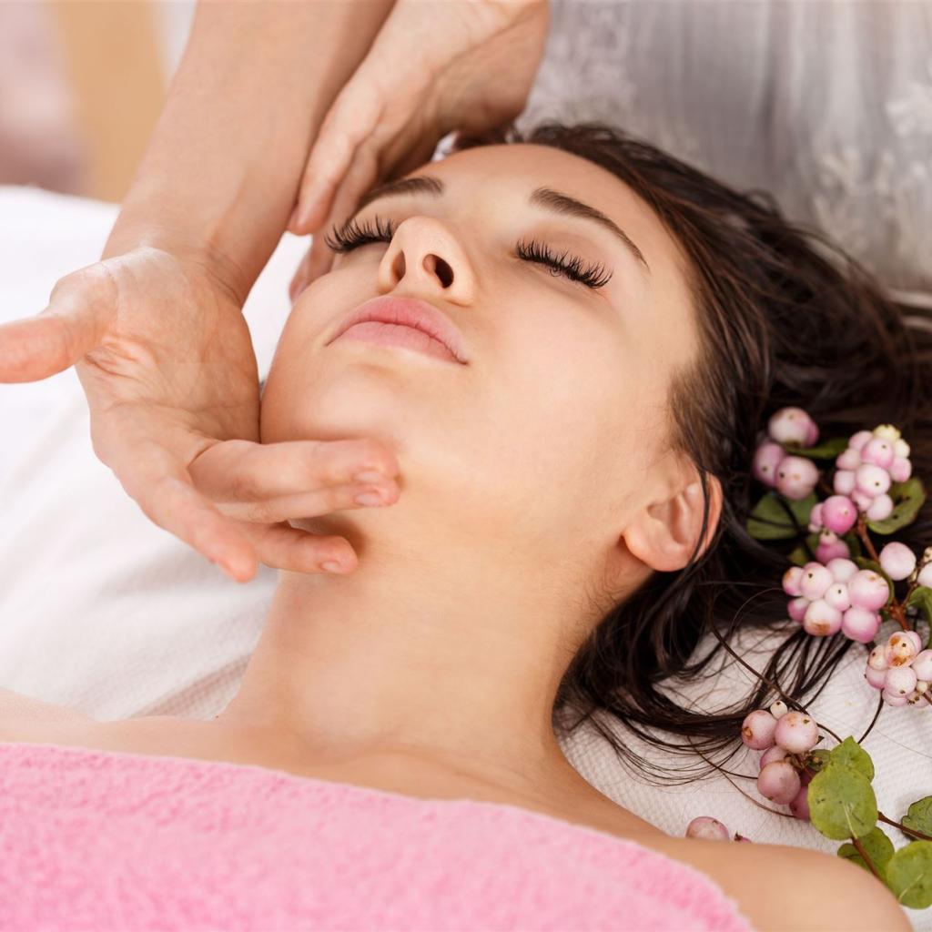 frau, massage, wellness